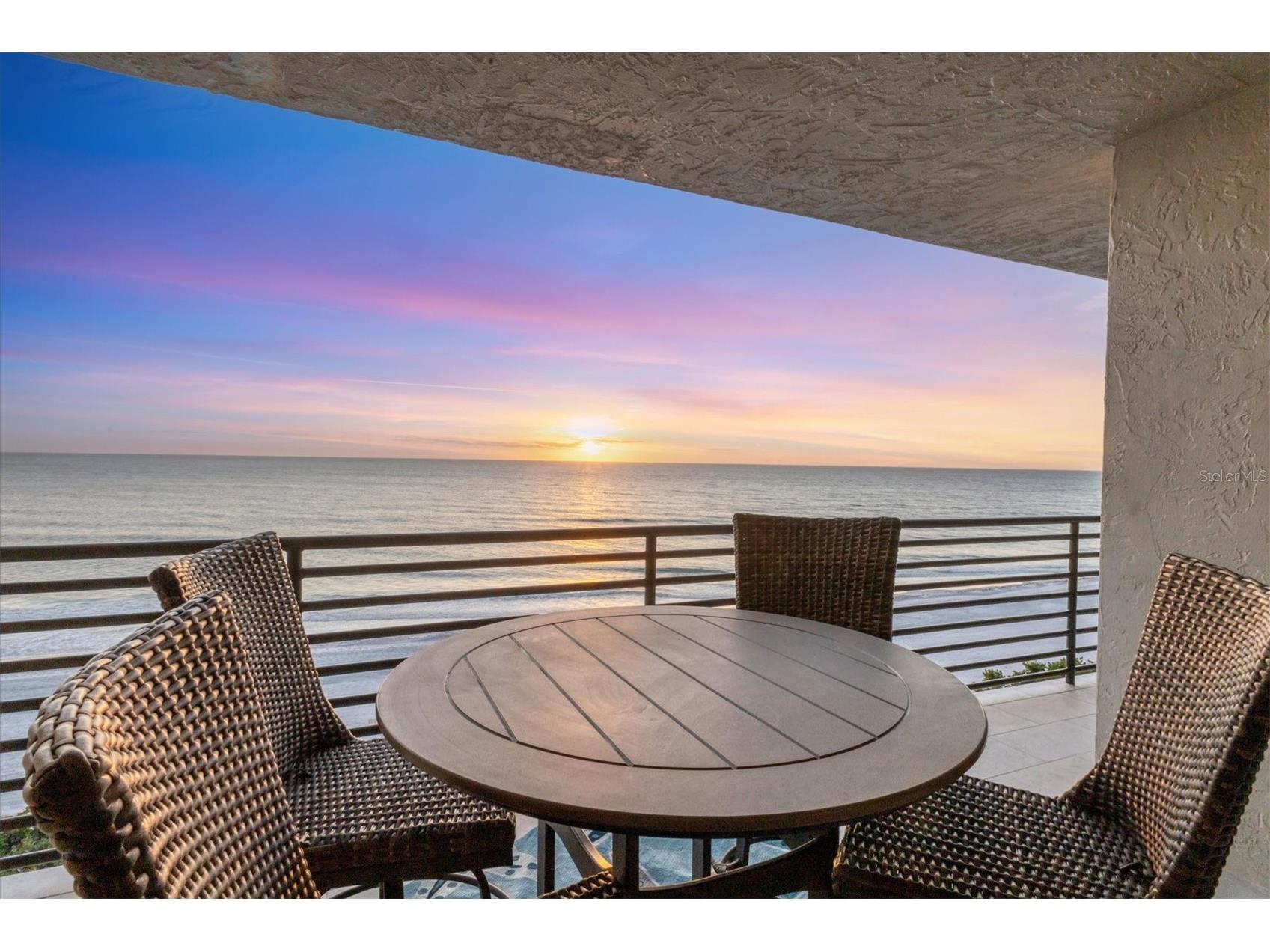 1145 Gulf Of Mexico Dr #603 Longboat Key FL 34228 A4676554 image1
