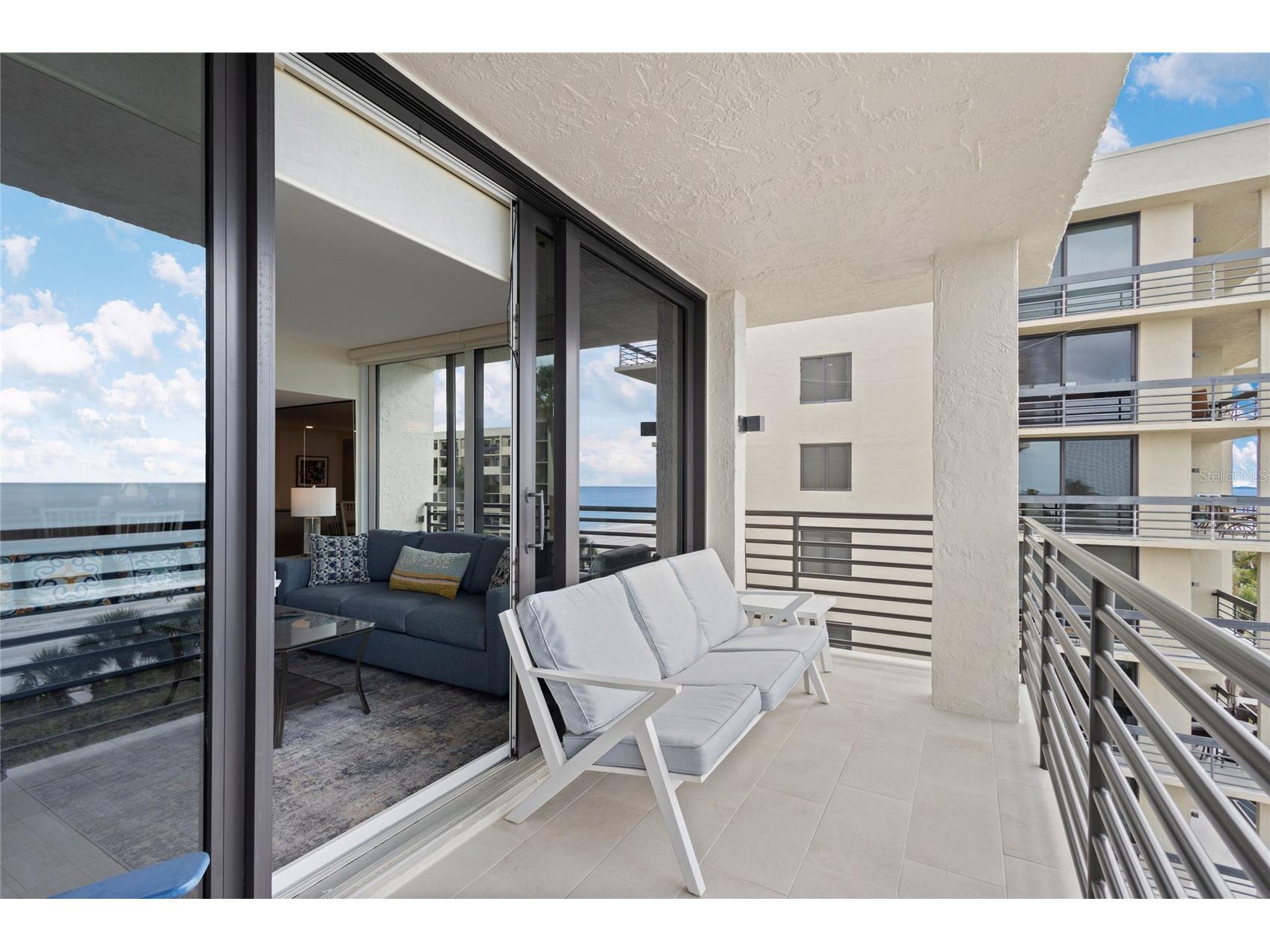 1145 Gulf Of Mexico Drive #401 Longboat Key FL 34228 - GULF OF MEXICO A4678330 image10