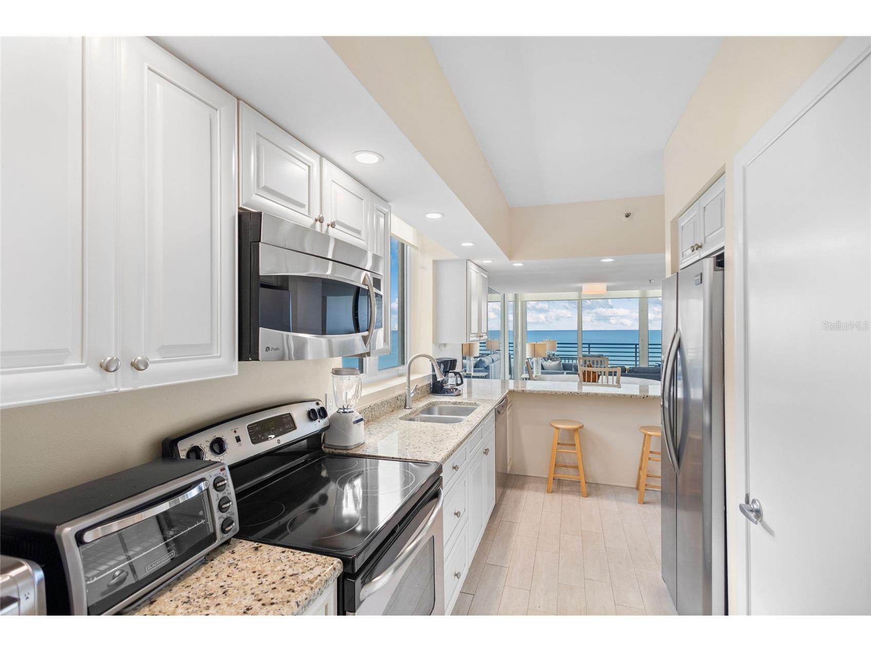 1145 Gulf Of Mexico Drive #401 Longboat Key FL 34228 - GULF OF MEXICO A4678330 image12