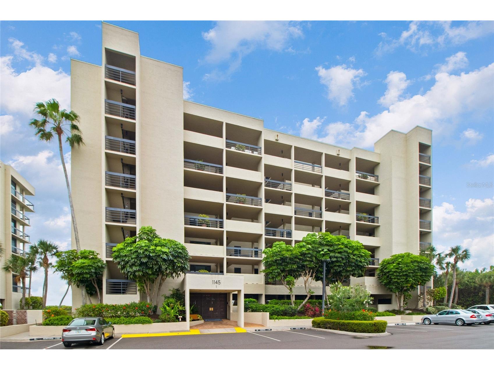 1145 Gulf Of Mexico Drive #401 Longboat Key FL 34228 - GULF OF MEXICO A4678330 image2