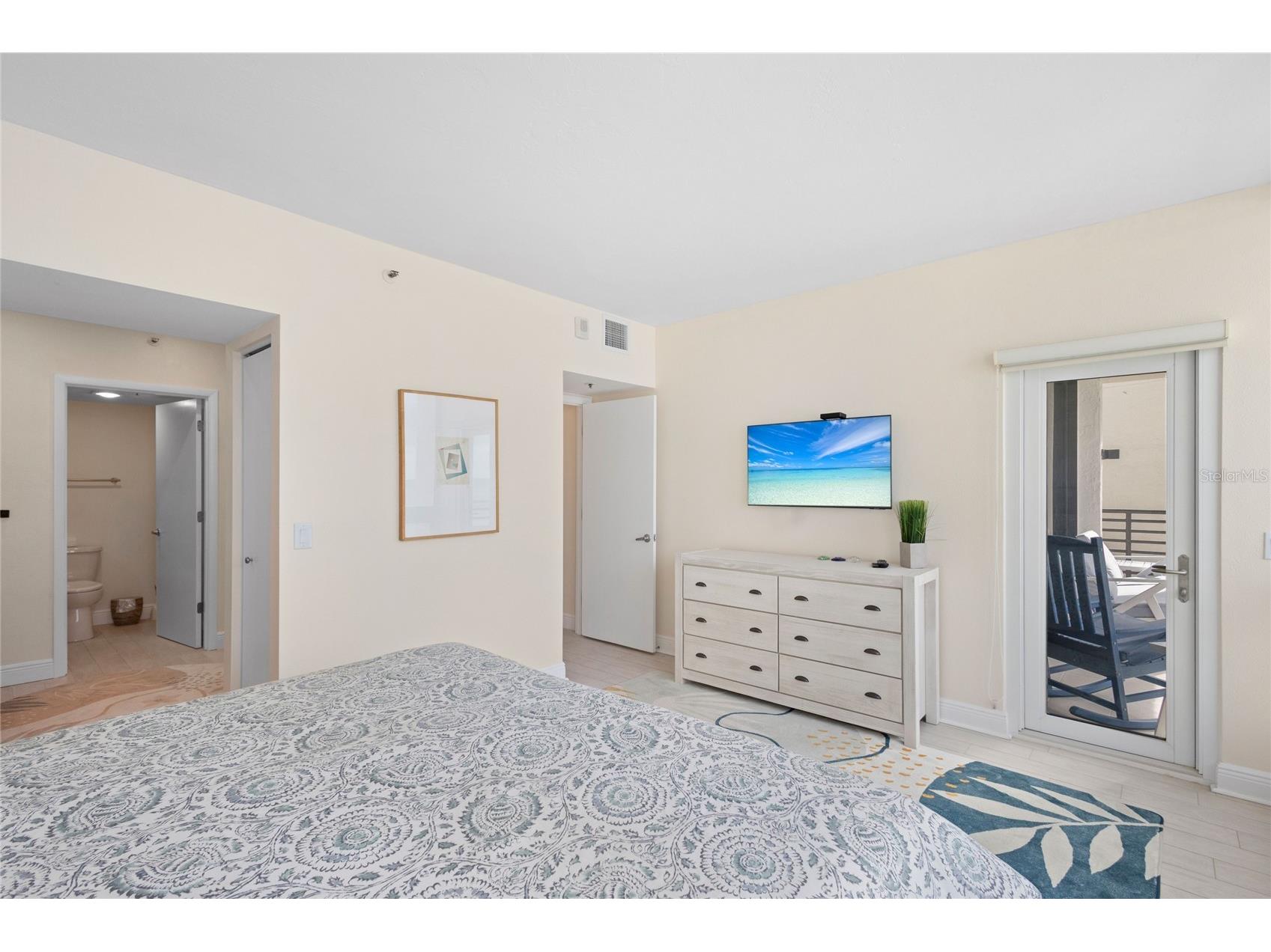 1145 Gulf Of Mexico Drive #401 Longboat Key FL 34228 - GULF OF MEXICO A4678330 image20