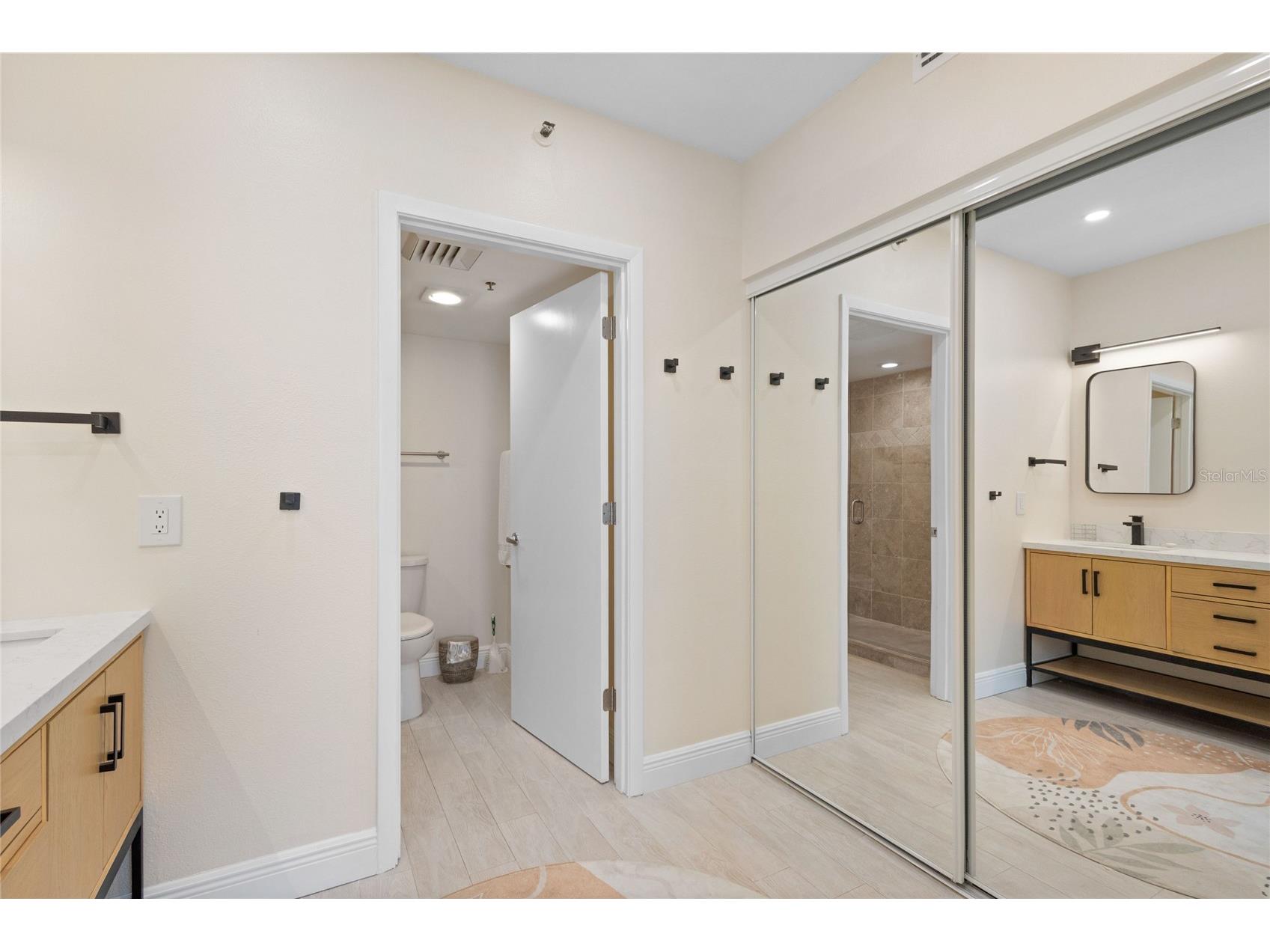 1145 Gulf Of Mexico Drive #401 Longboat Key FL 34228 - GULF OF MEXICO A4678330 image22
