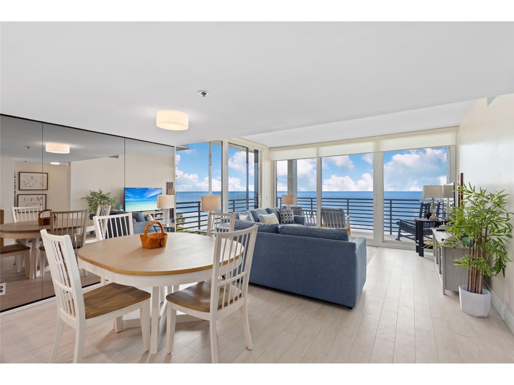1145 Gulf Of Mexico Drive #401 Longboat Key FL 34228 - GULF OF MEXICO A4678330 image7