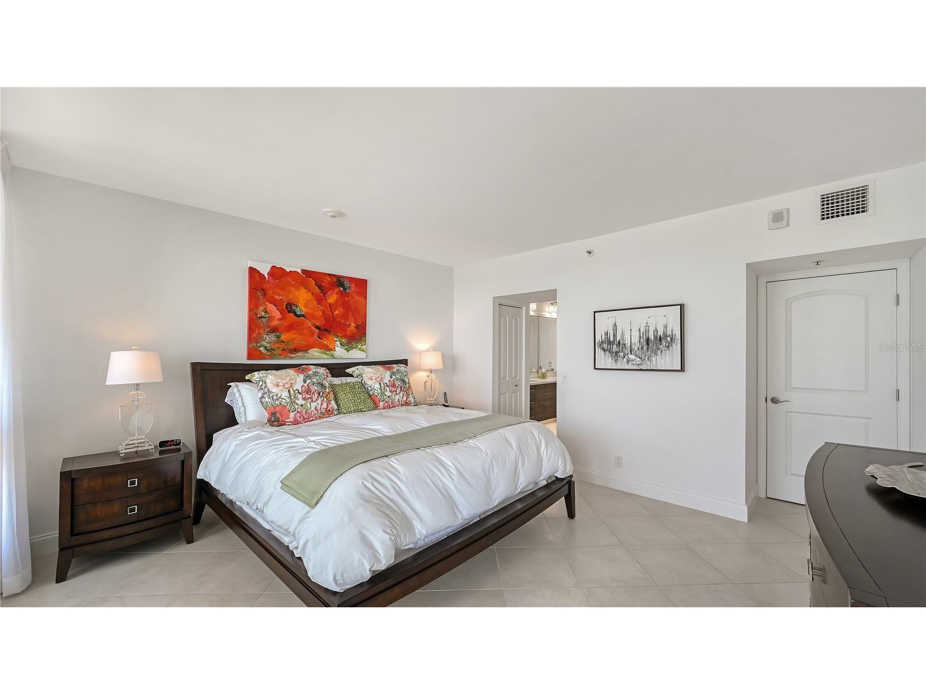 1145 Gulf Of Mexico Drive #503 Longboat Key FL 34228 A4683782 image18