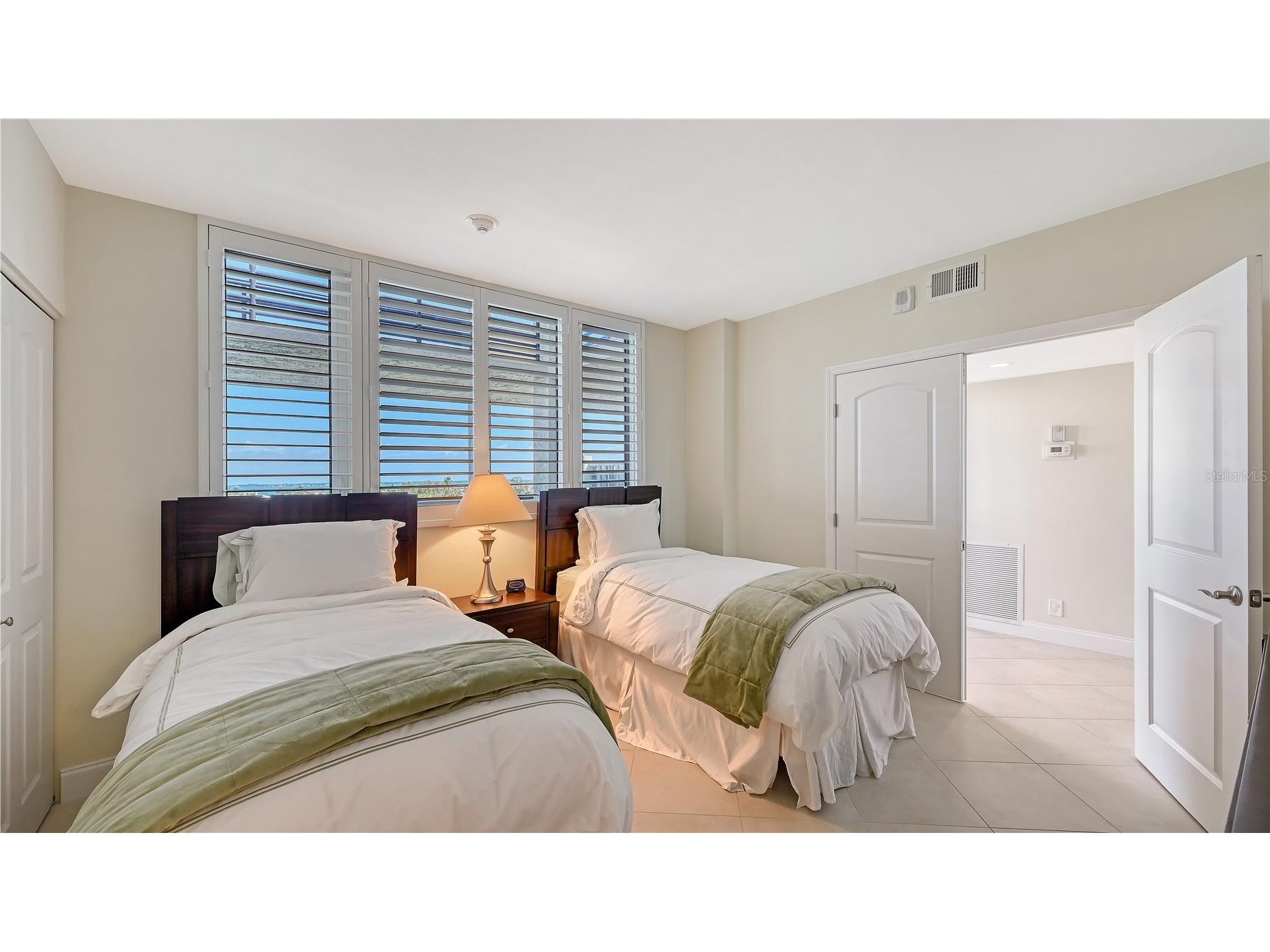 1145 Gulf Of Mexico Drive #503 Longboat Key FL 34228 A4683782 image21