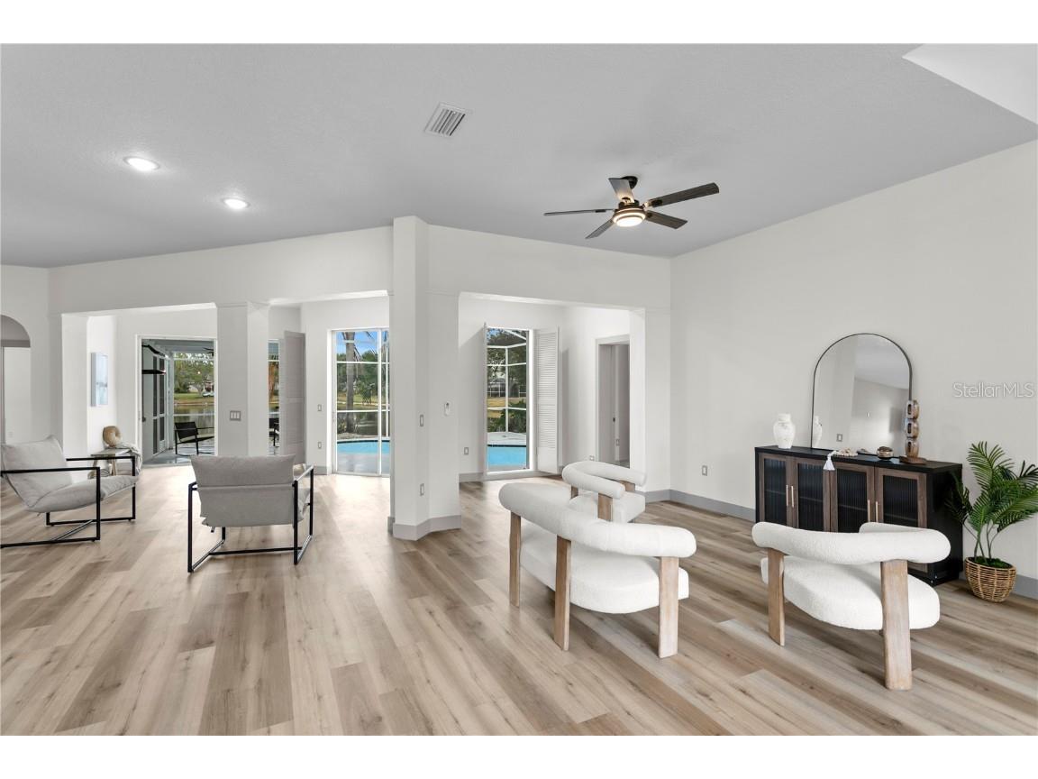 1145 Riveredge Drive Tarpon Springs FL 34689 TB8447855 image4