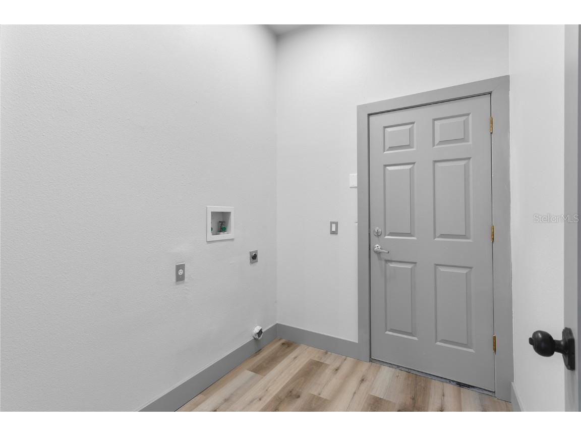 1145 Riveredge Drive Tarpon Springs FL 34689 TB8447855 image42