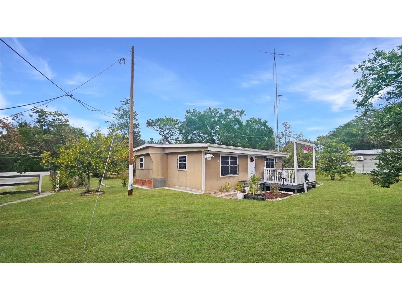 11455 SE Highway 464c Ocklawaha FL 32179 FC314634 image45