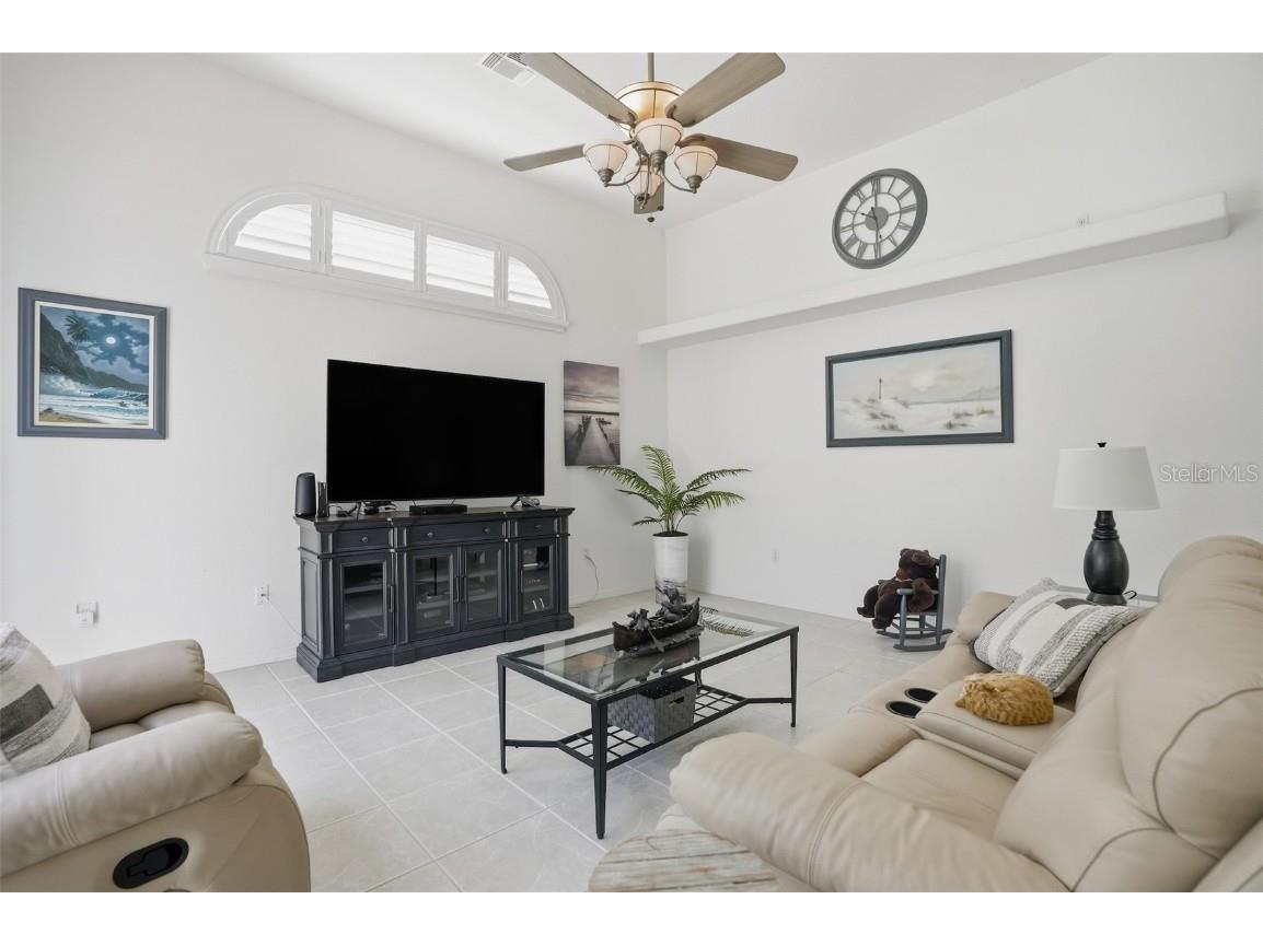 11457 Genter Drive Spring Hill FL 34609 W7879905 image5