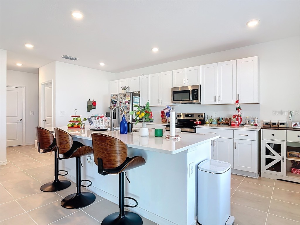 1146 Calico Pointe Circle Groveland FL 34736 O6365273 image10