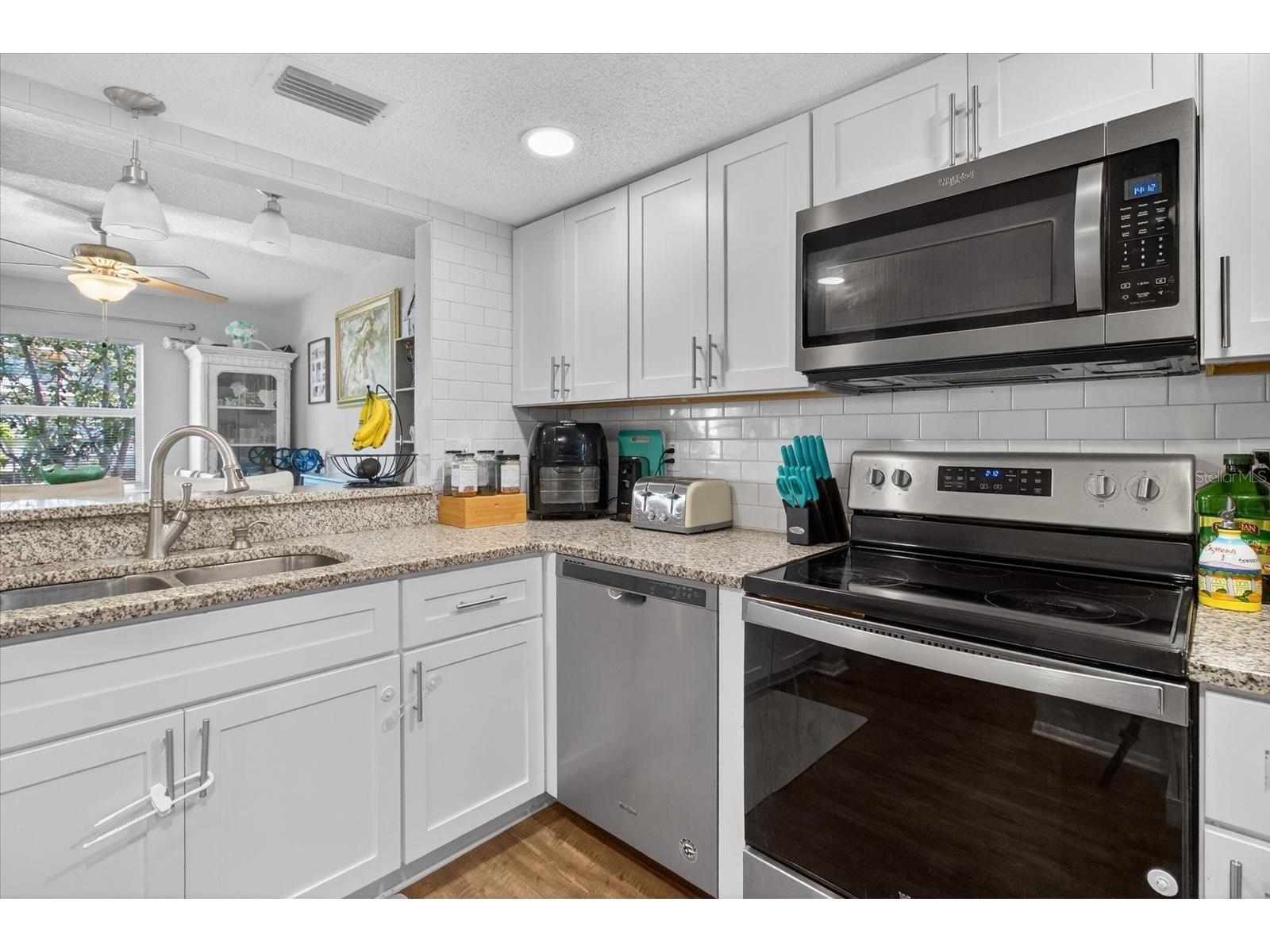 1146 King Arthur Court #110 Dunedin FL 34698 TB8447112 image18