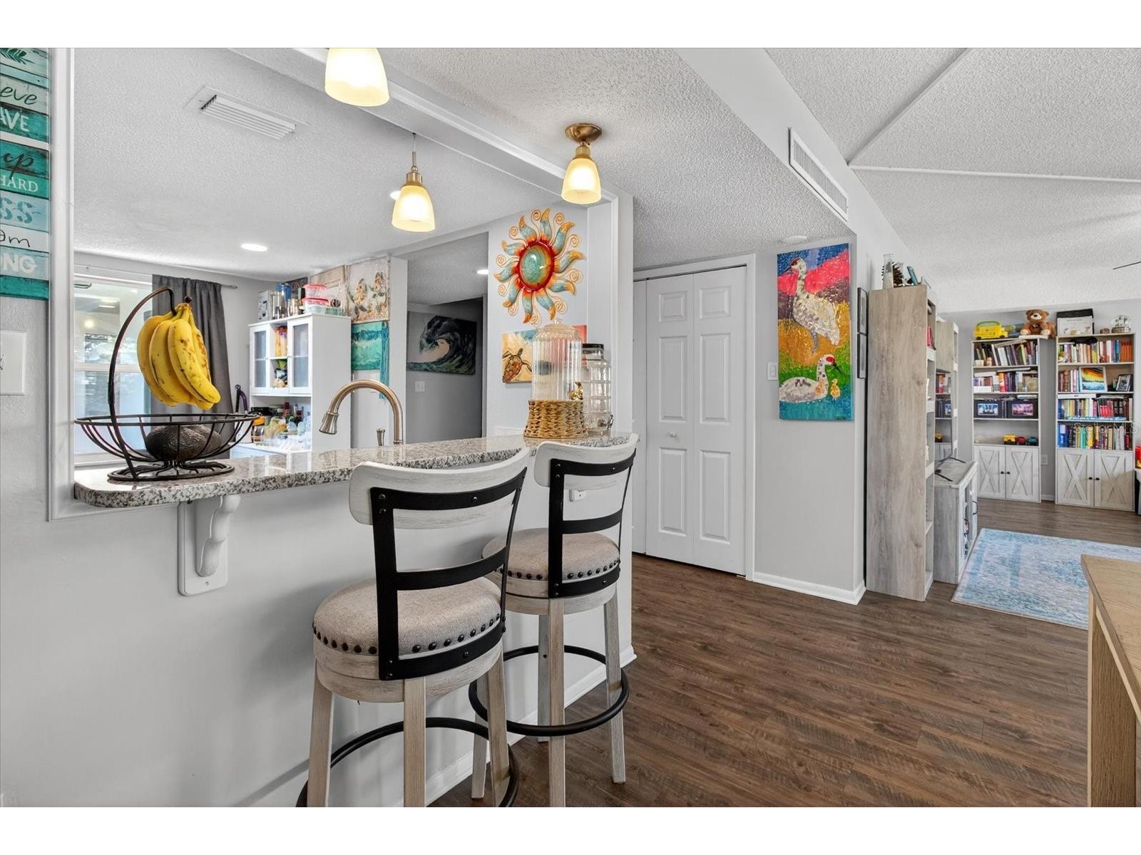 1146 King Arthur Court #110 Dunedin FL 34698 TB8447112 image30