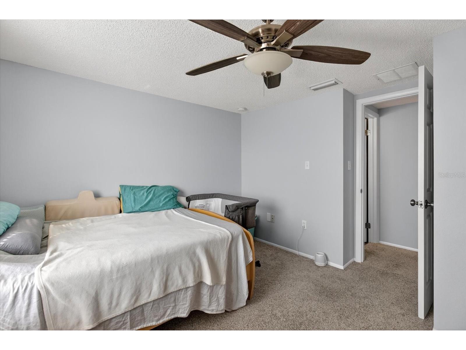 1146 King Arthur Court #110 Dunedin FL 34698 TB8447112 image70