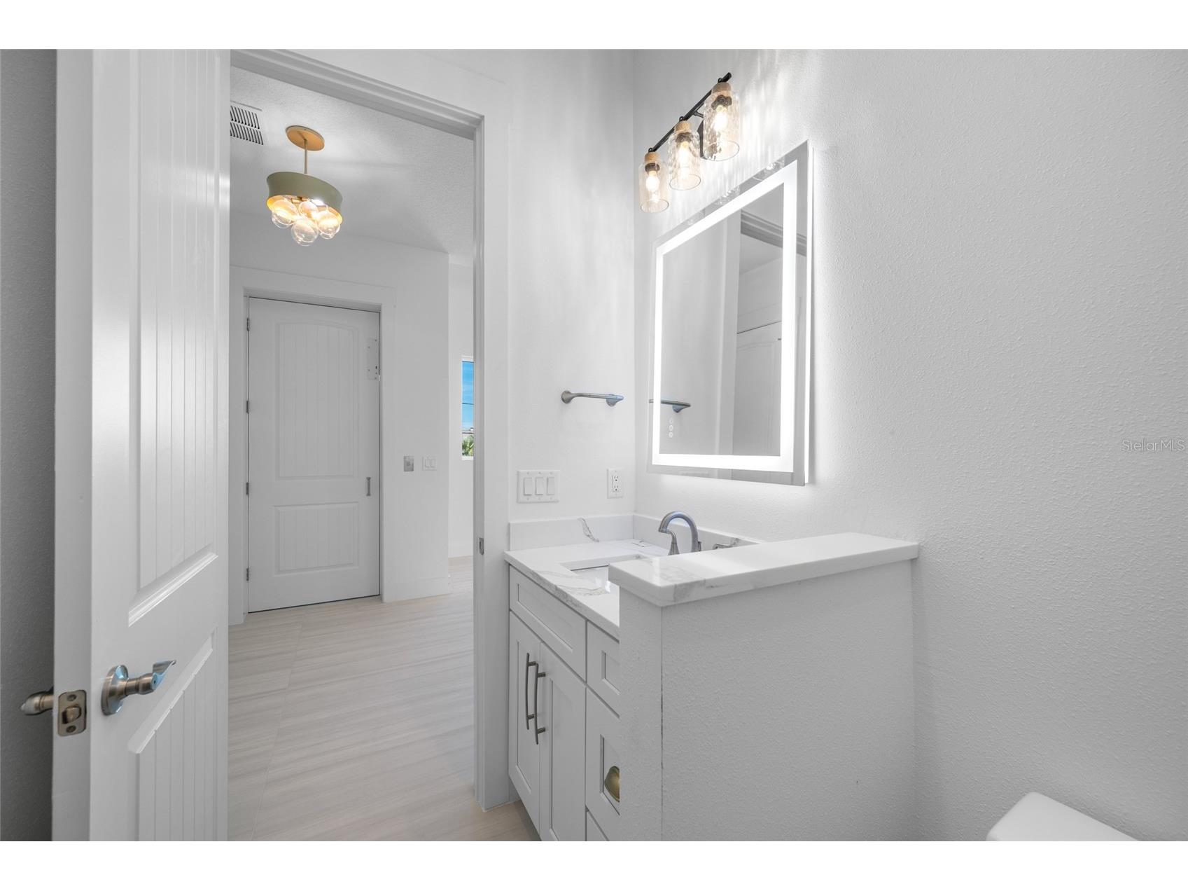 11460 7th Street E Treasure Island FL 33706 TB8514955 image11