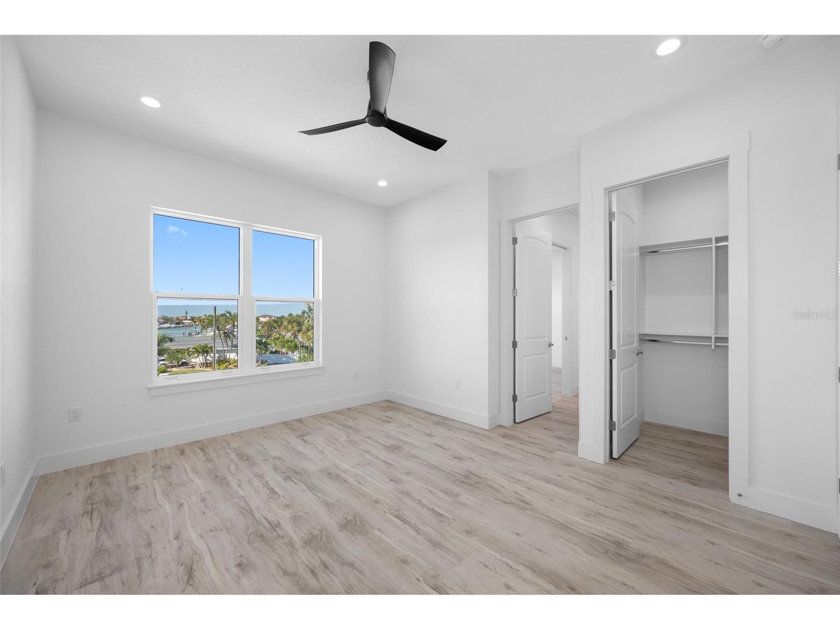 11460 7th Street E Treasure Island FL 33706 TB8514955 image36