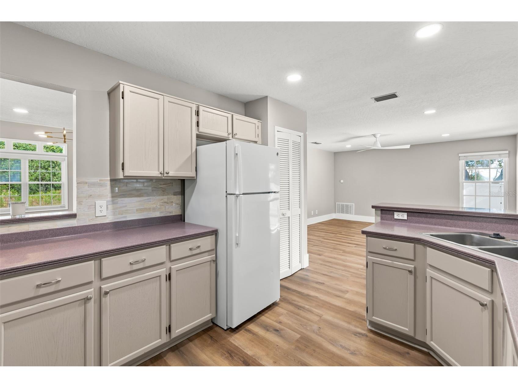 11462 Commercial Street Orlando FL 32836 O6426389 image14
