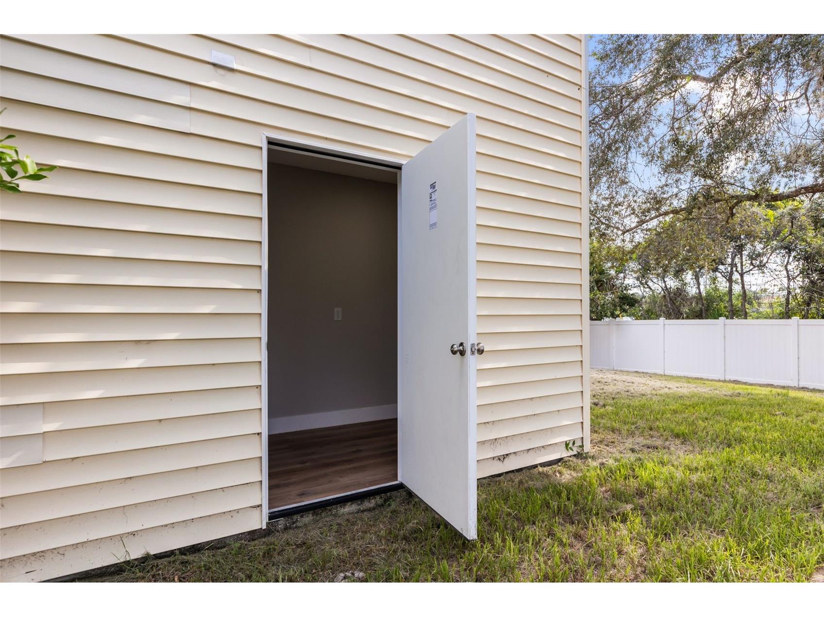 11462 Commercial Street Orlando FL 32836 O6426389 image33