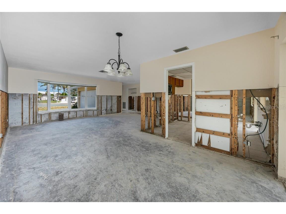 11465 7th Street E Treasure Island FL 33706 - BOCA CIEGA BAY TB8392306 image17