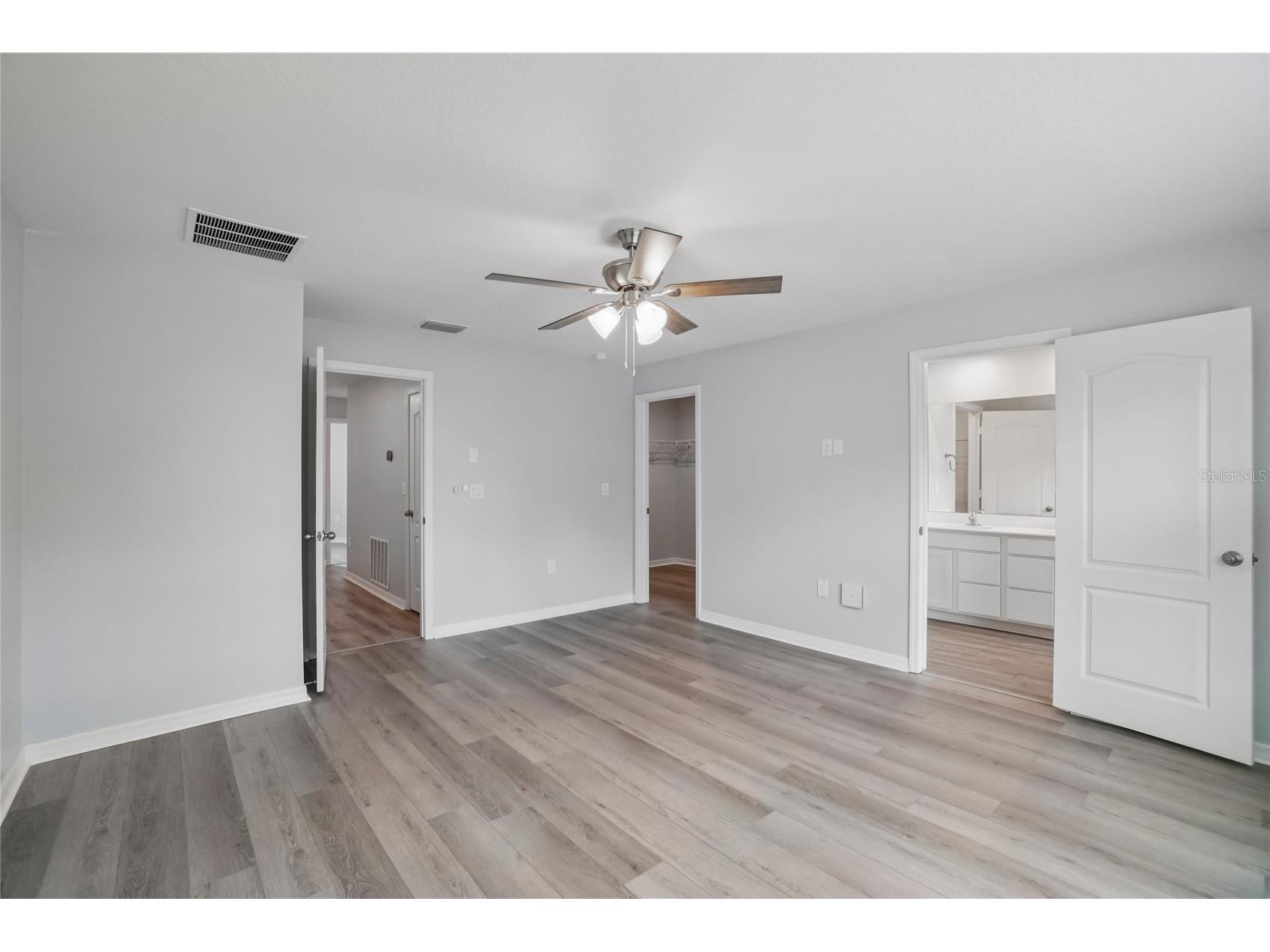 11467 Cay Spruce Way San Antonio FL 33576 TB8460973 image22