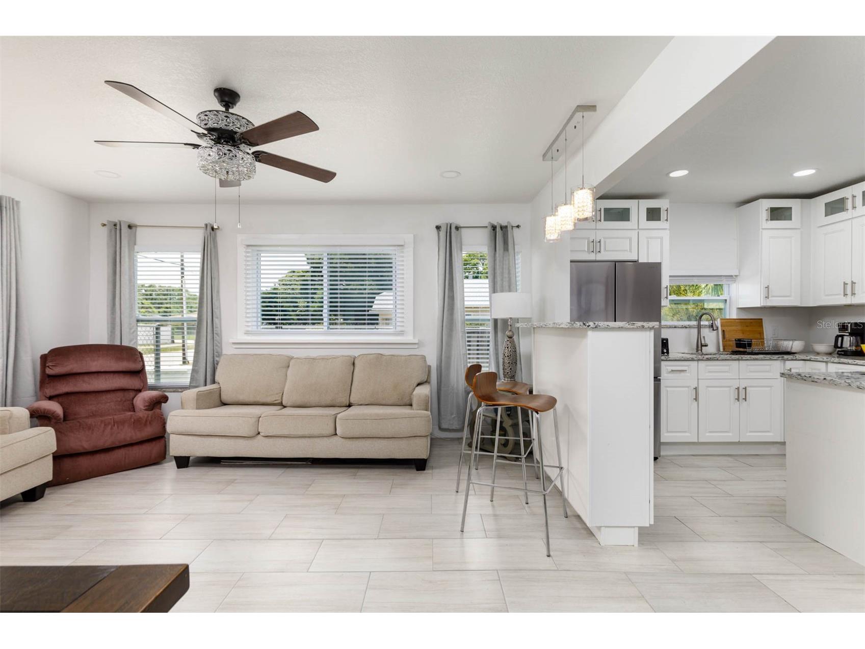1147 James Avenue S Saint Petersburg FL 33705 TB8524250 image8