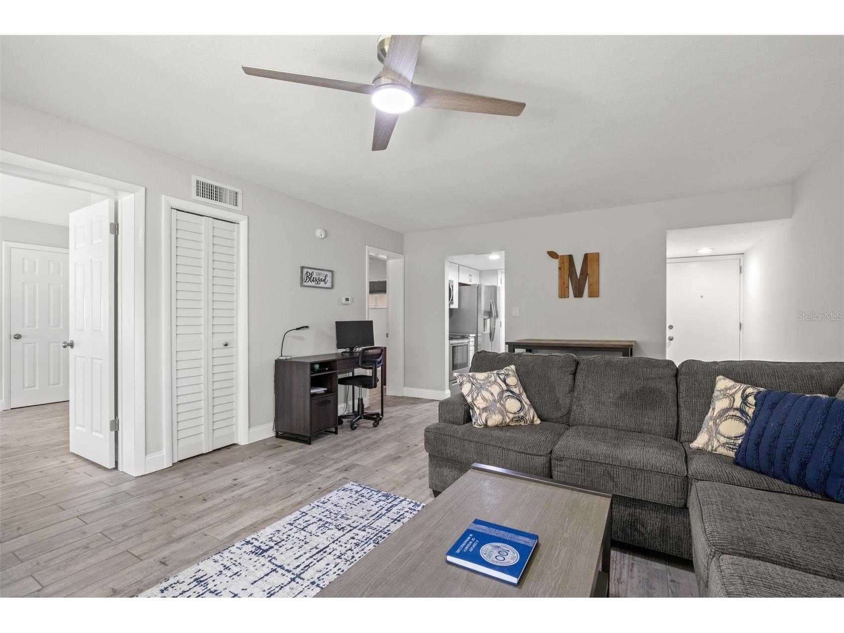 1147 King Arthur Court #204 Dunedin FL 34698 TB8496848 image6