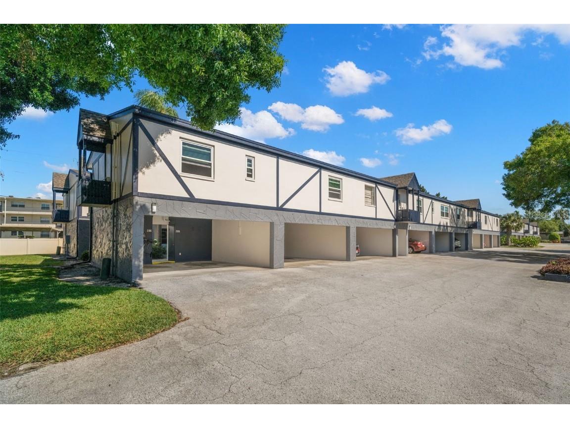 1147 King Arthur Court #213 Dunedin FL 34698 U8238950 image1