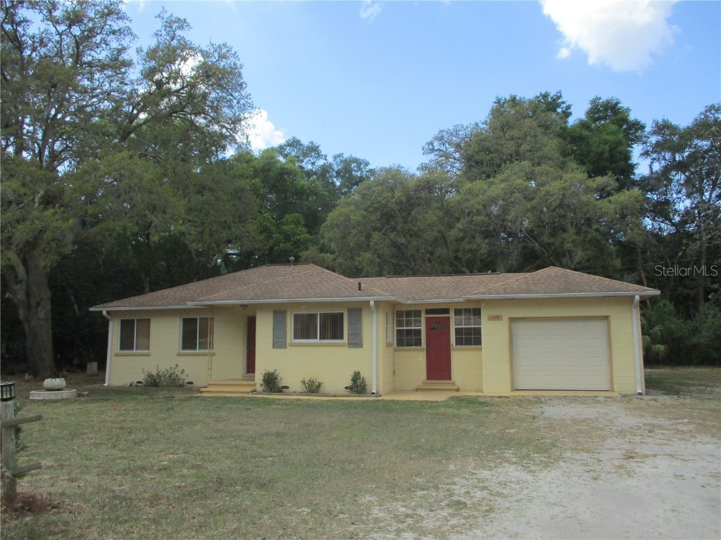 1147 Lincoln Avenue Masaryktown FL 34604 W7853641 image1