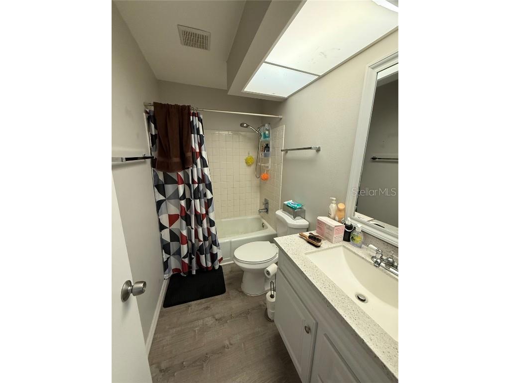 1147 Longfellow Road #157C Sarasota FL 34243 A4647509 image10