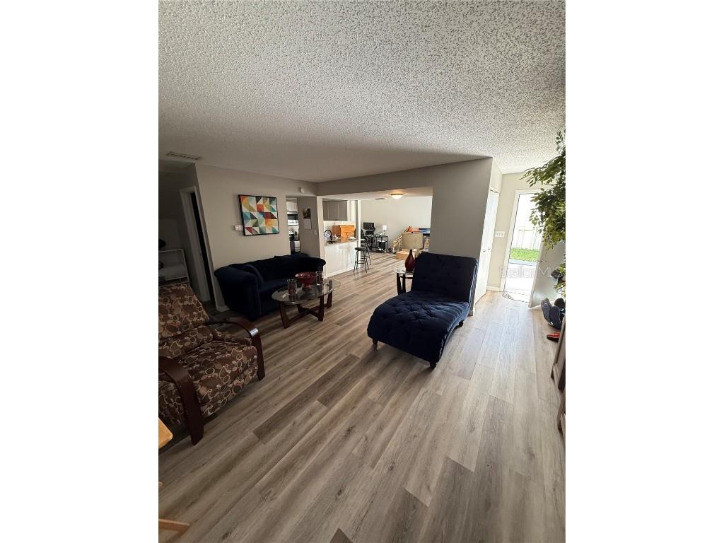 1147 Longfellow Road #157C Sarasota FL 34243 A4647509 image2