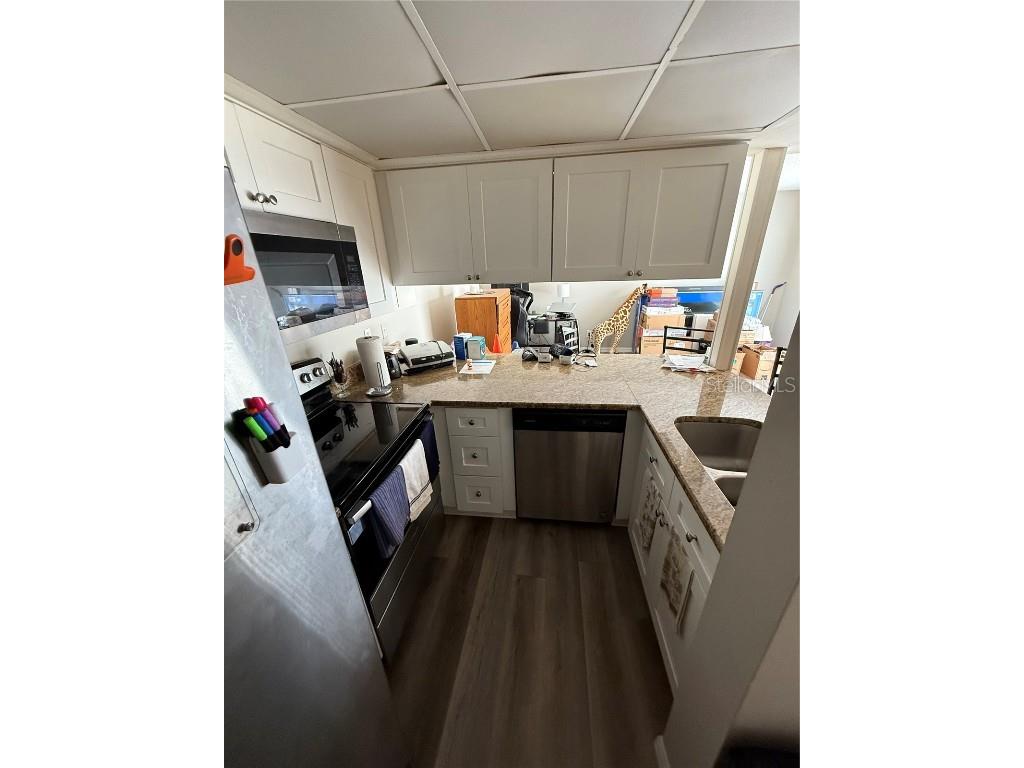 1147 Longfellow Road #157C Sarasota FL 34243 A4647509 image6