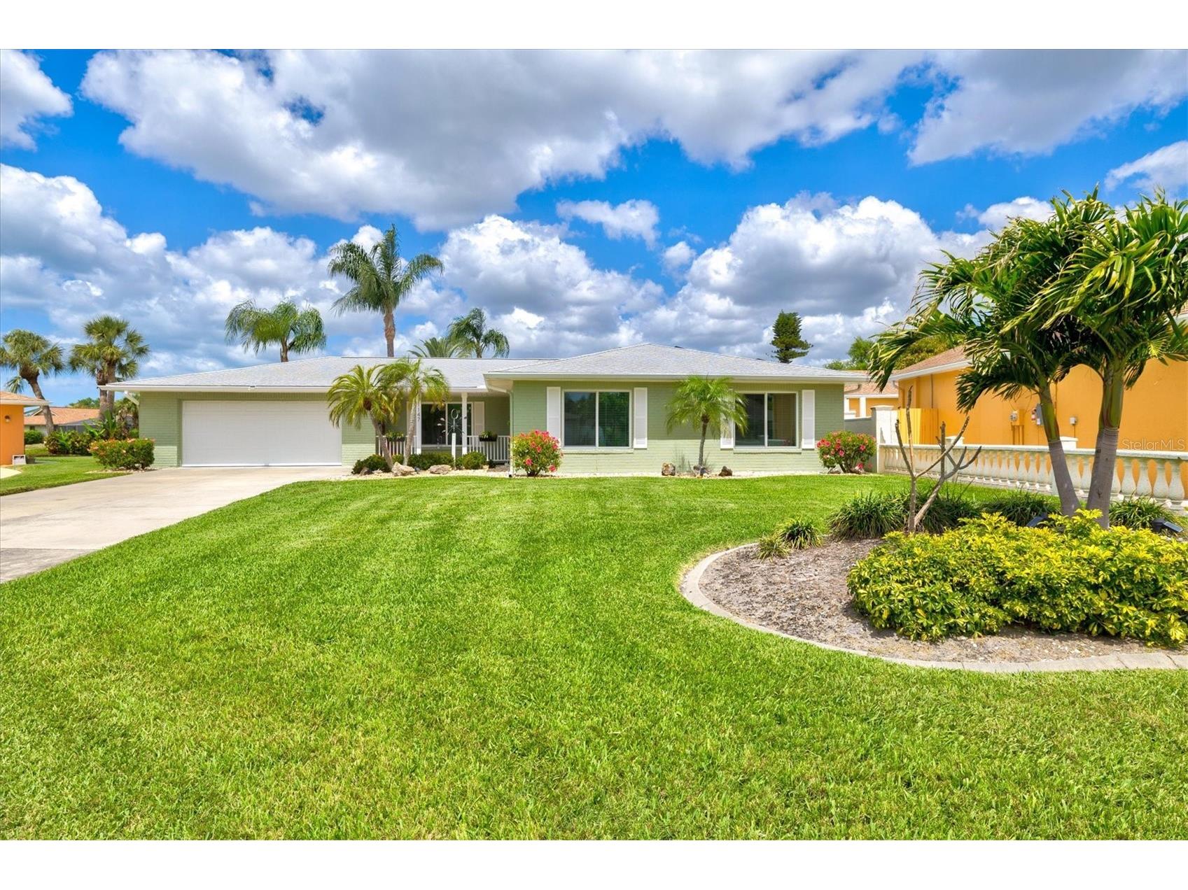 1147 Sleepy Hollow Court Venice FL 34285 N6143646 image1