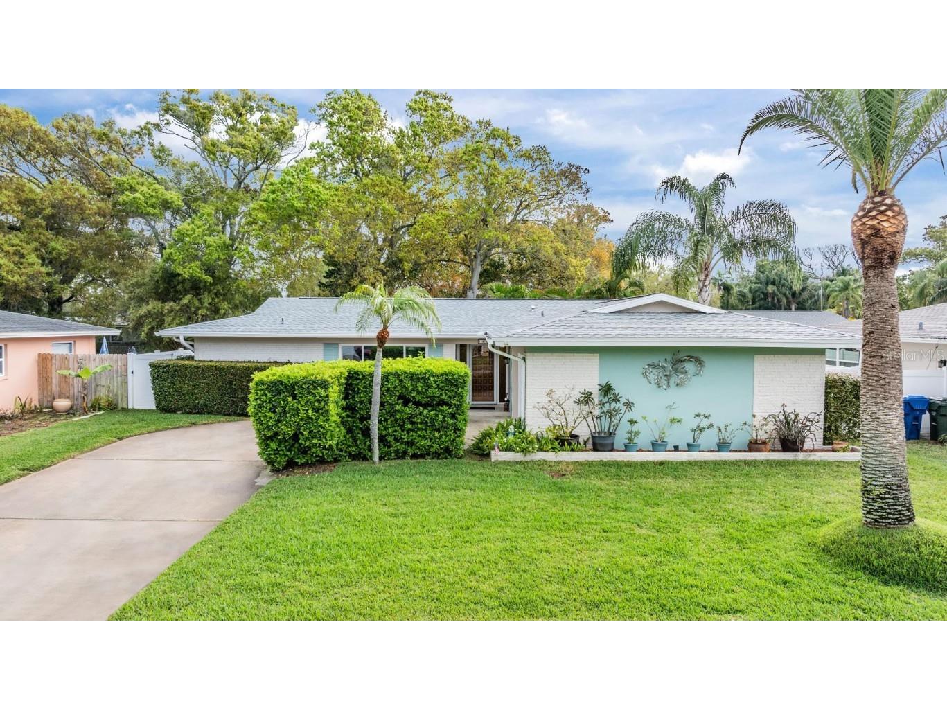 11473 Imperial Grove Drive W Largo FL 33774 U8233300 image1