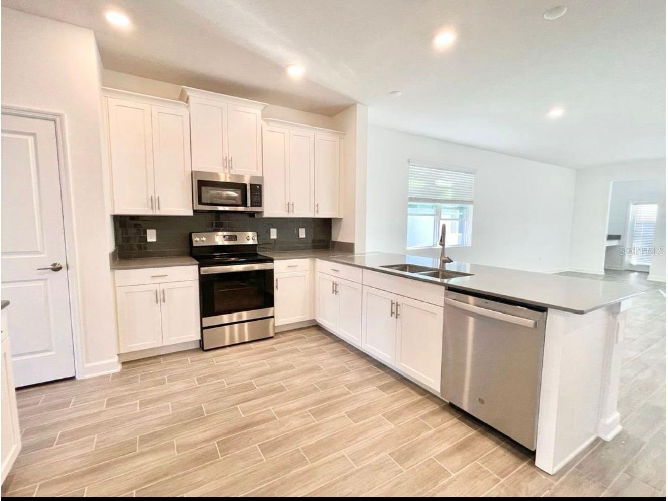 11478 Listening Drive Orlando FL 32832 O6378701 image6