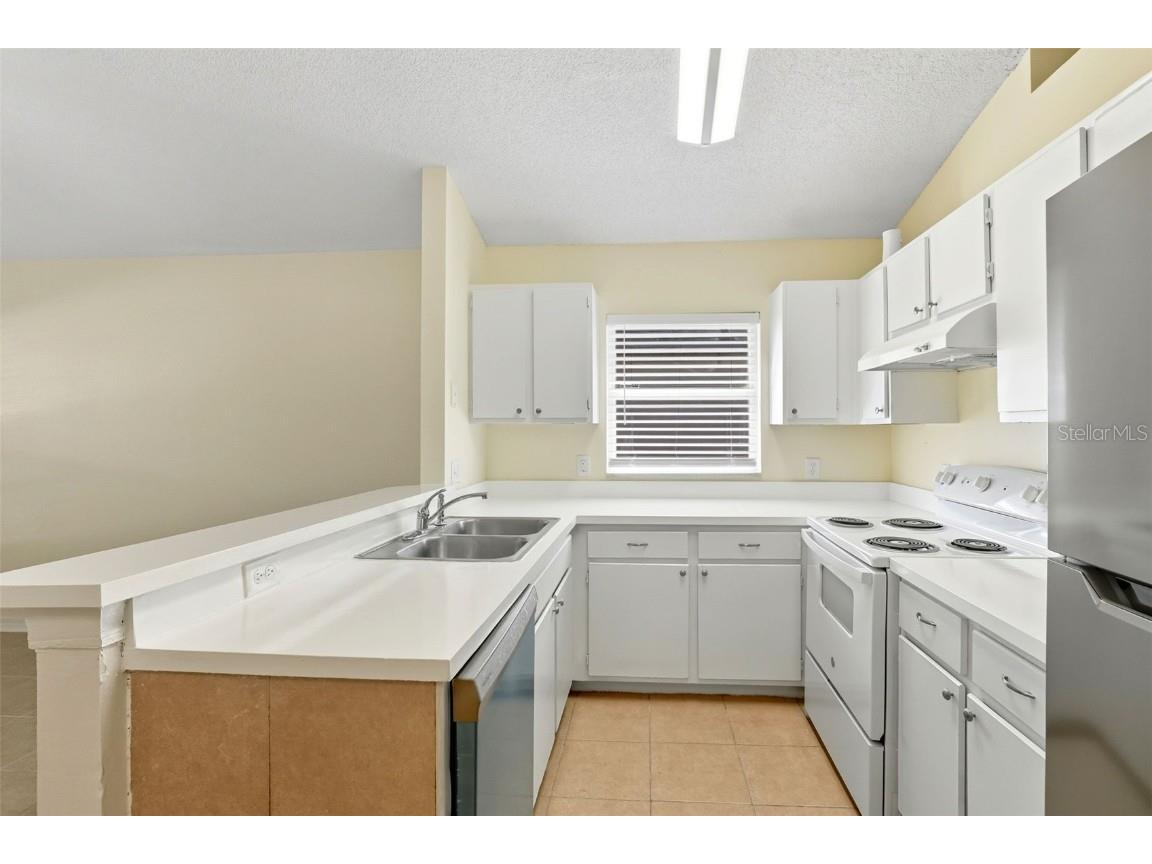 1148 Golden Gate Avenue Orlando FL 32808 O6352522 image14