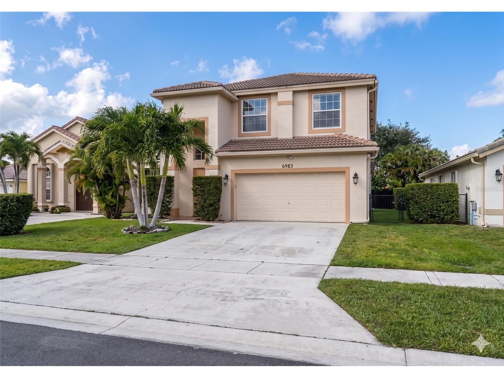 11483 Beacon Pointe Lane Wellington FL 33414 TB8507257 image1