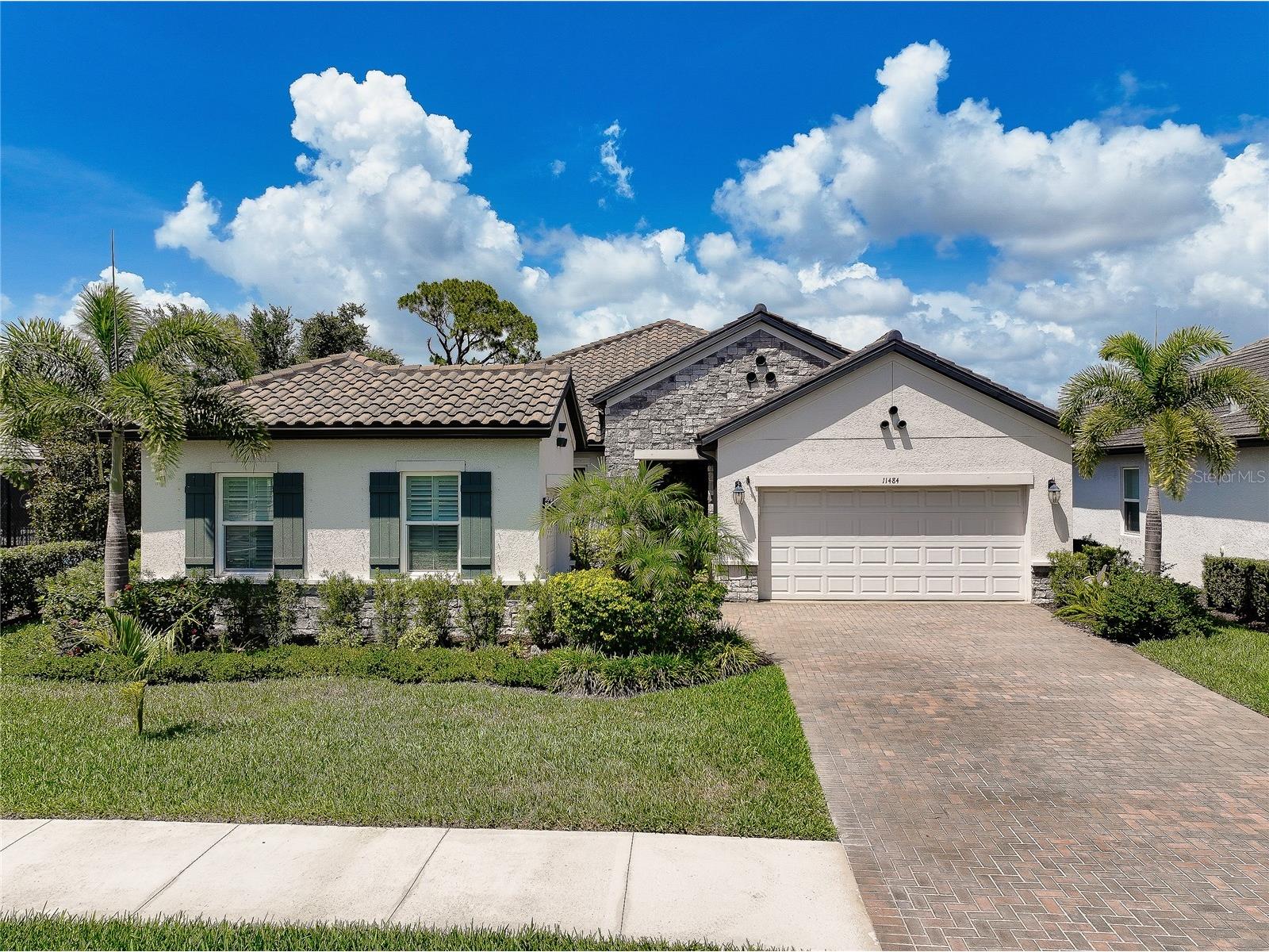 11484 Montserrat Drive Venice FL 34293 N6144577 image2