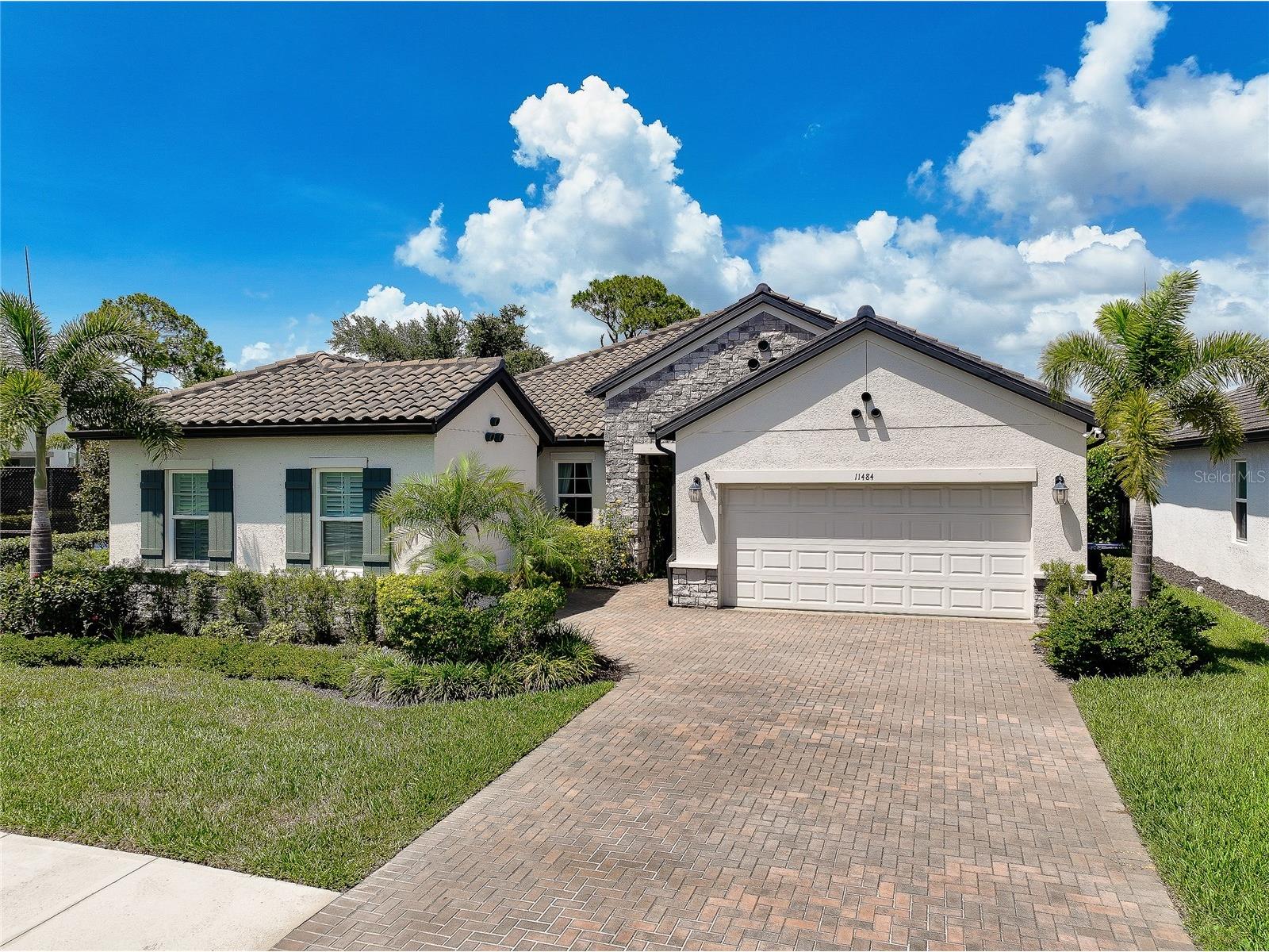11484 Montserrat Drive Venice FL 34293 N6144577 image3