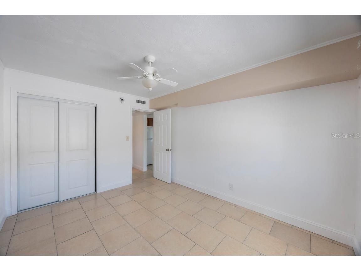 11485 2nd Street E Treasure Island FL 33706 TB8347122 image14