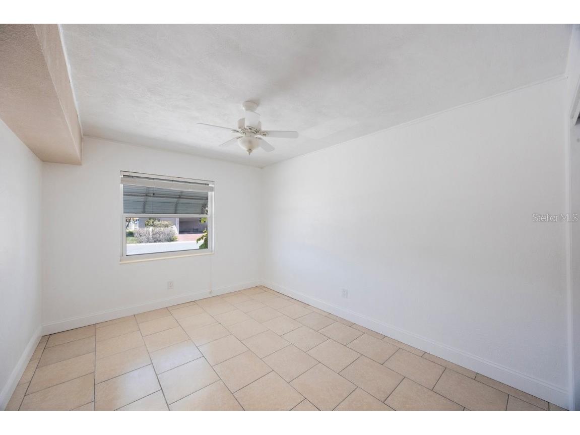 11485 2nd Street E Treasure Island FL 33706 TB8347122 image15
