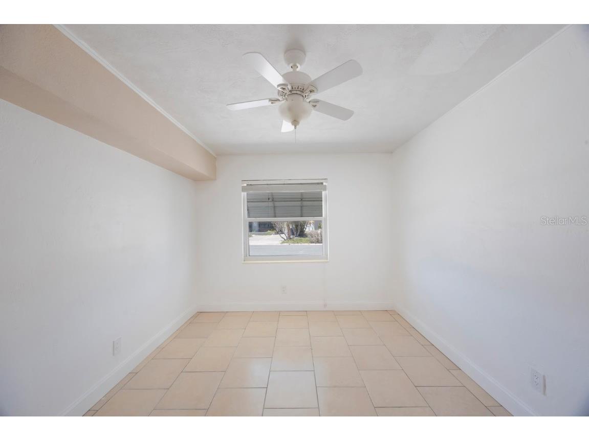 11485 2nd Street E Treasure Island FL 33706 TB8347122 image16