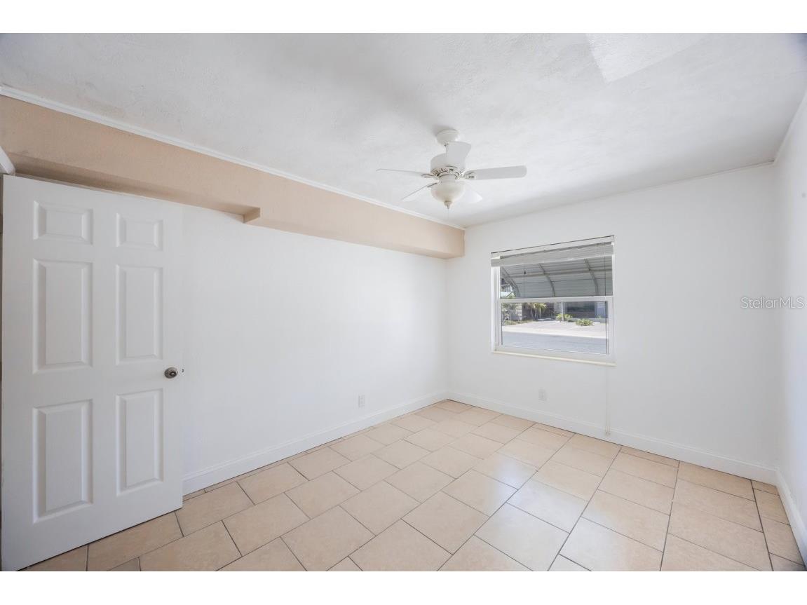 11485 2nd Street E Treasure Island FL 33706 TB8347122 image17