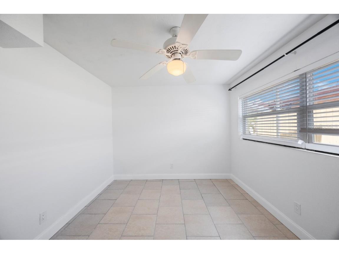 11485 2nd Street E Treasure Island FL 33706 TB8347122 image33