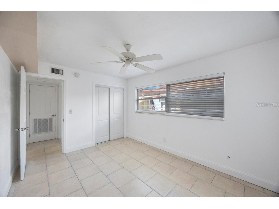 11485 2nd Street E Treasure Island FL 33706 TB8347122 image42