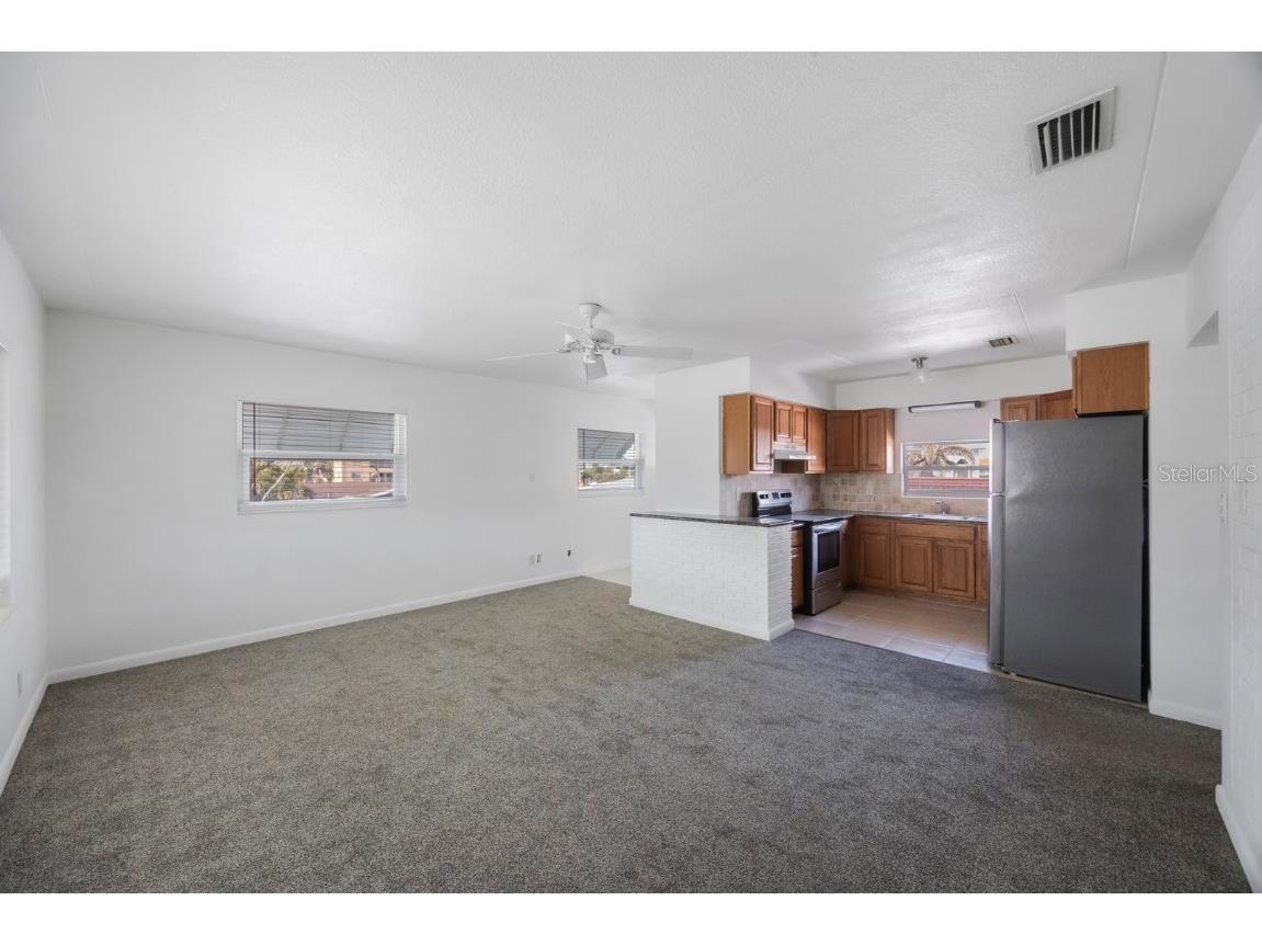 11485 2nd Street E Treasure Island FL 33706 TB8347122 image53