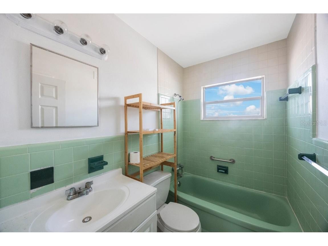 11485 2nd Street E Treasure Island FL 33706 TB8347122 image62