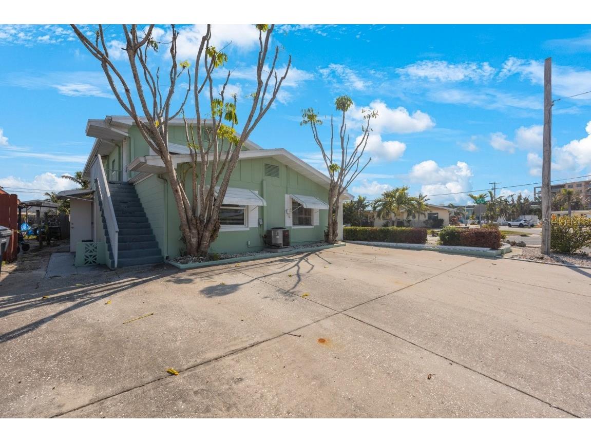 11485 2nd Street E Treasure Island FL 33706 TB8347122 image73