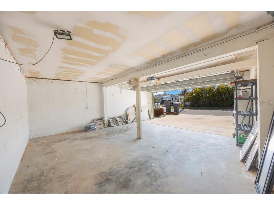 11485 2nd Street E Treasure Island FL 33706 TB8347122 image74