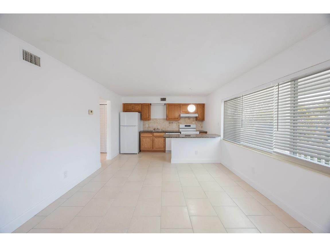 11485 2nd Street E Treasure Island FL 33706 TB8347122 image9