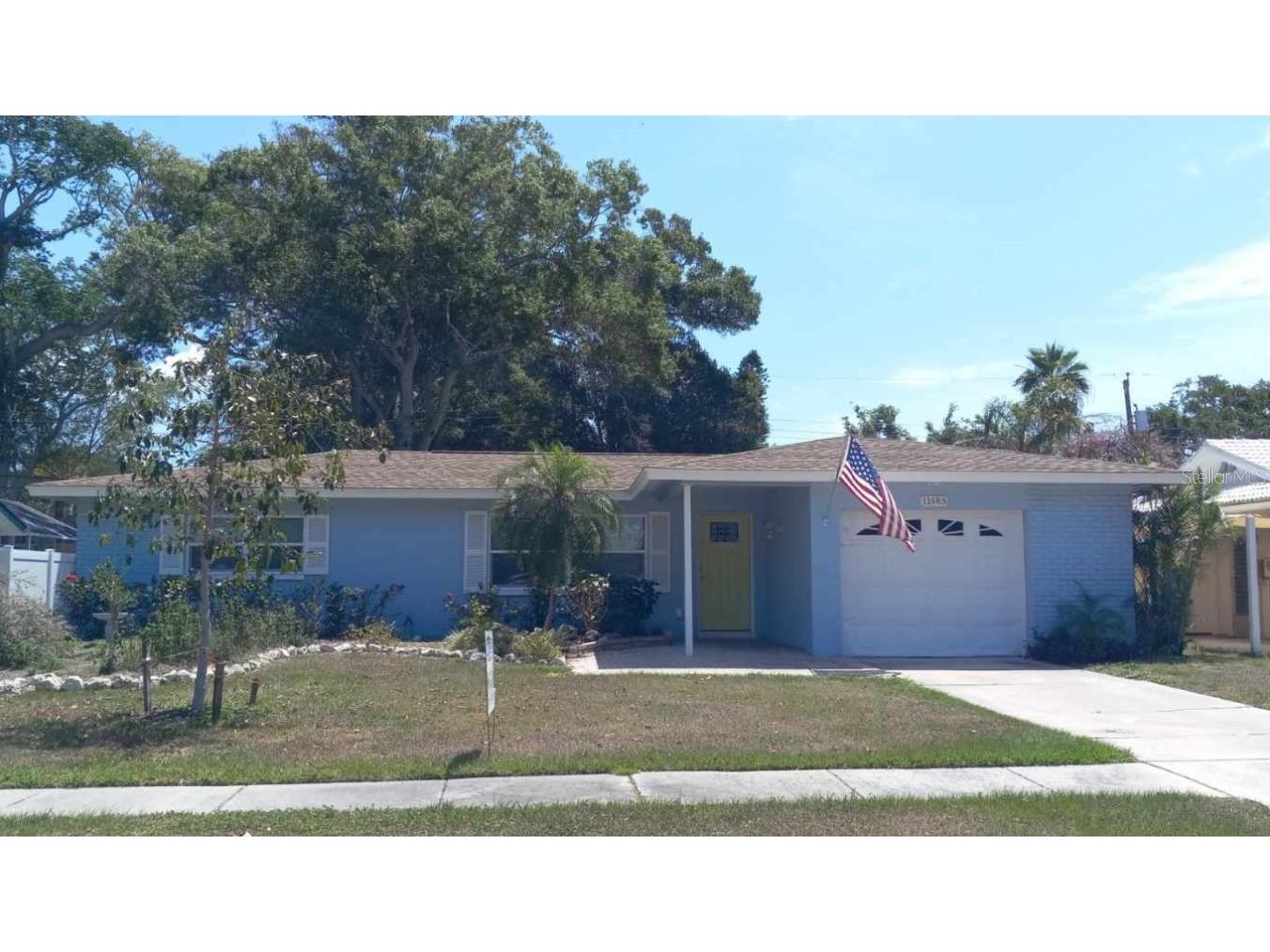 11485 Imperial Grove Drive E Largo FL 33774 U8237857 image1