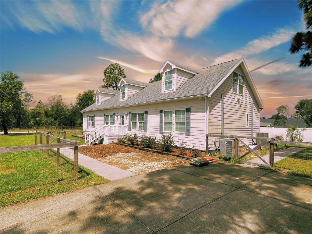 11485 Lomita Wren Road Weeki Wachee FL 34614 U8202621 image1